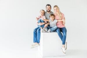 Read more about the article 5 metode pentru a-ți ajuta copilul să treaca peste frica de dentist
